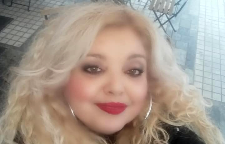 elena karabi Ελενα Καραμπη