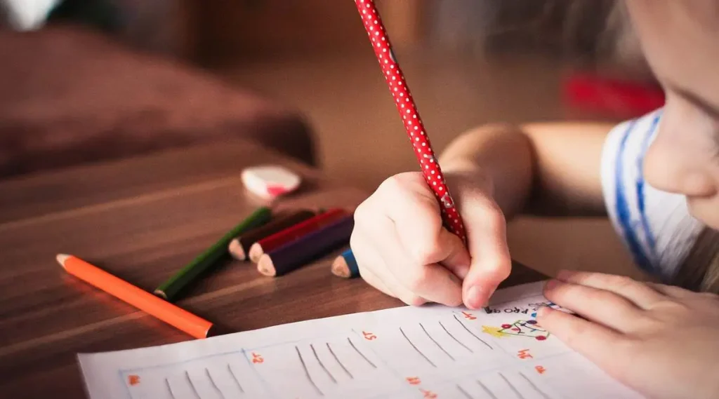 Should Teachers Still Prioritise Handwriting Over Typing Skills?